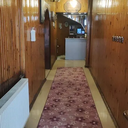 Yasin Hotel